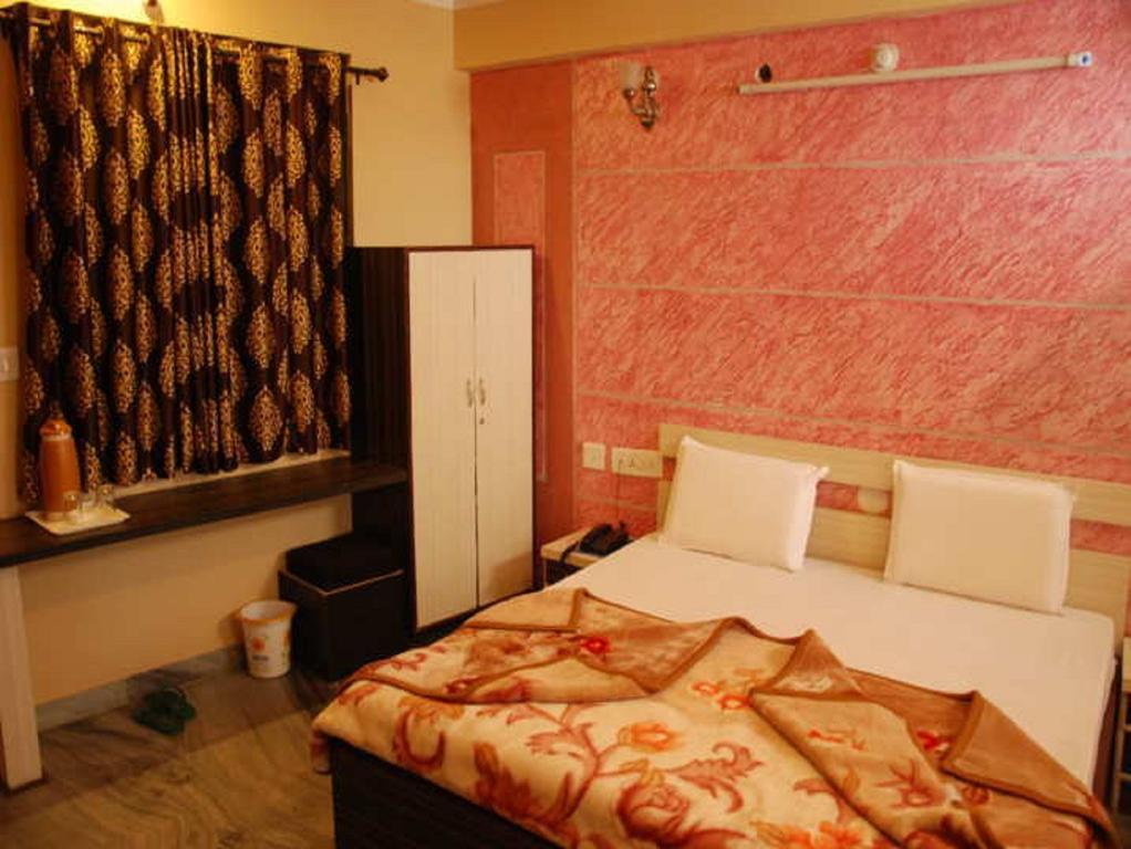 Hotel Kingdom Palace Udaipur Habitación foto