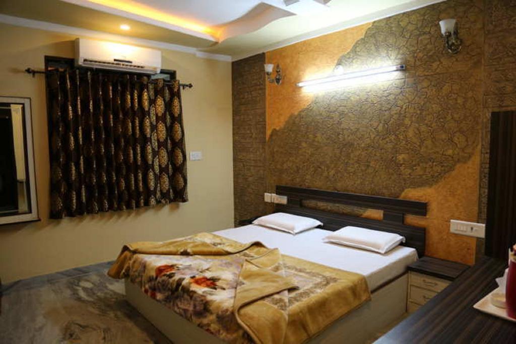 Hotel Kingdom Palace Udaipur Habitación foto